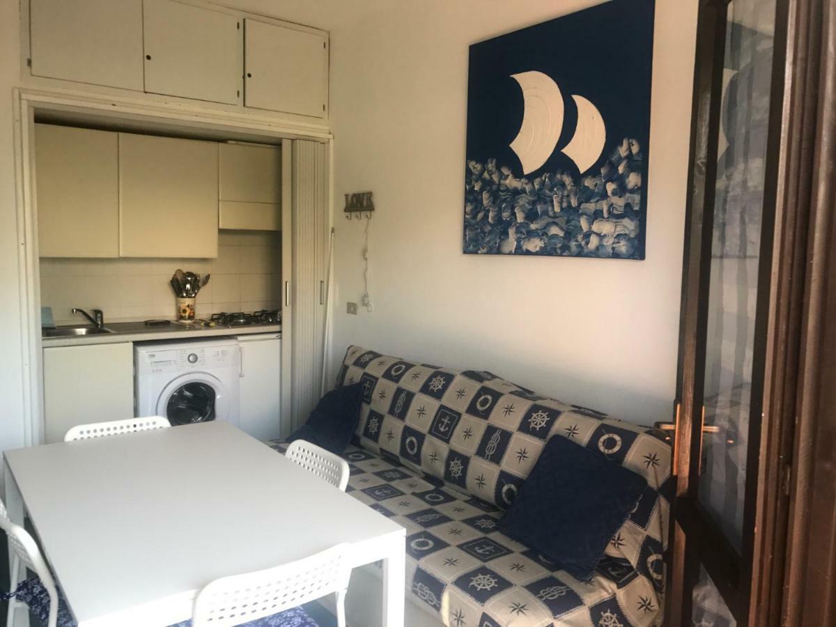 Bilocali Residenza Mediterranea Cannigione Exteriér fotografie